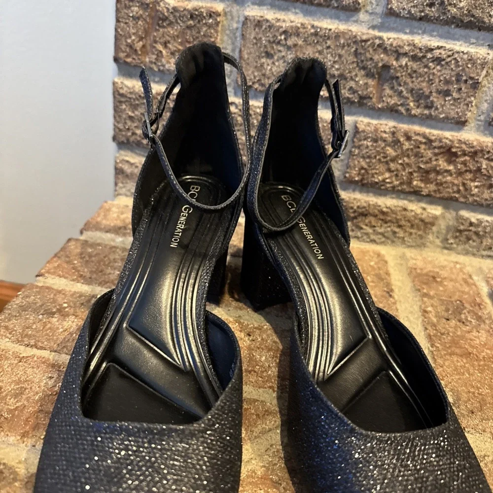 BCBGeneration Rola Shimmery Block Heel Pump Women's Black Size 9M #502